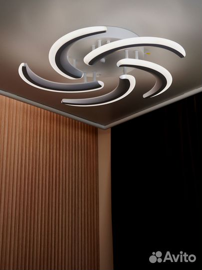 Люстра светодиодная потолочная 5 ламп