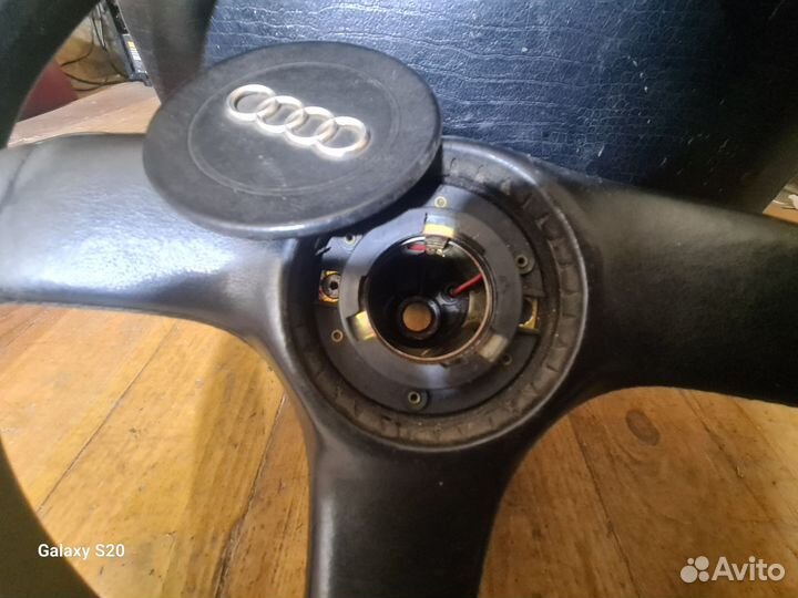 Руль Audi 80/100 тонкий вал Nardi S4