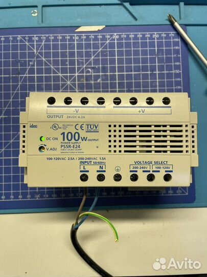 Блок питания Idec PS5R-E24 24V 4.2A