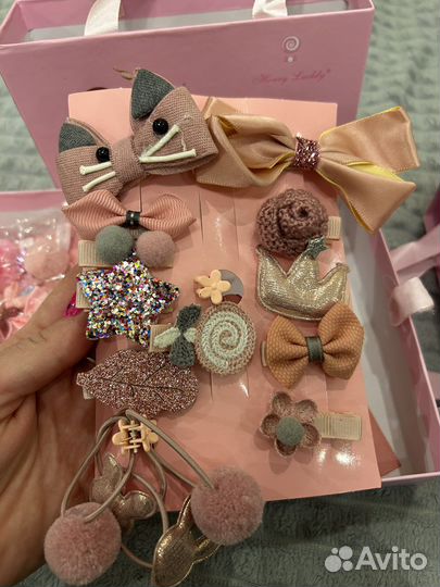 Набор заколок и резинок для девочки