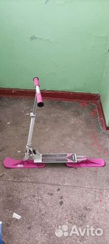 Самокат-снегокат