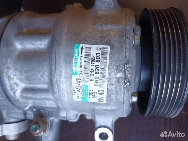 Компрессор кондиционера Jetta 6 Octavia 5n0820803c