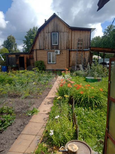 Дача 90 м² на участке 10 сот.