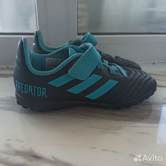 Бутсы (сороконожки) детские Adidas Predator
