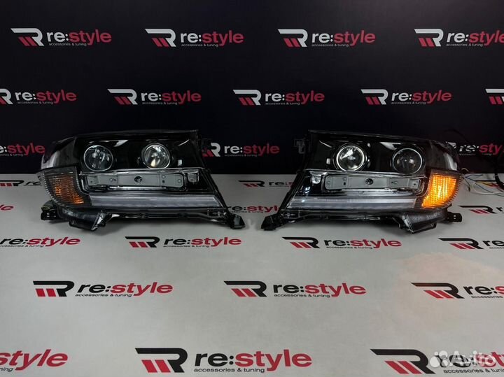 Фары с решеткой Toyota Land Cruiser 200 S285