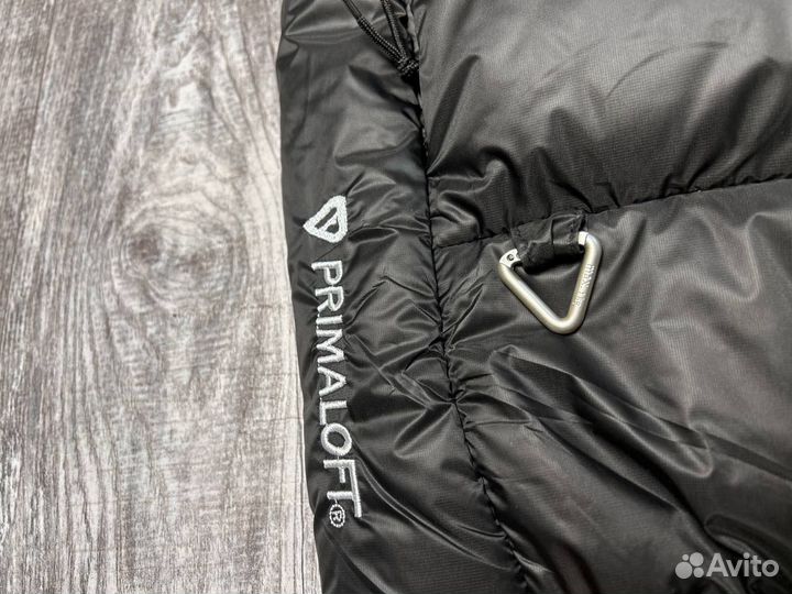 Комфортная жилетка Nike drill ACG на каждый день