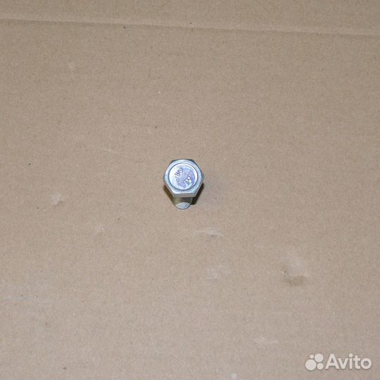 Болт М10*1,25* 30 (8,8 S17) (белзан)
