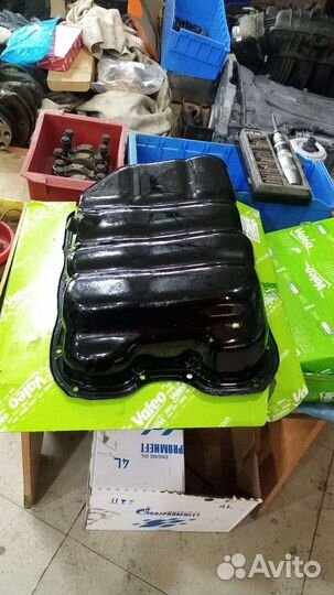 Продам поддон двигателя