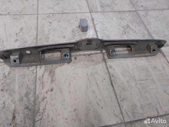 Накладка на крышку богожника