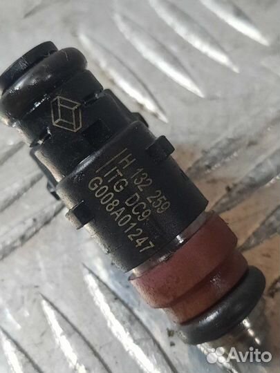 Форсунка Renault Megane хэтчбэк 1.6 K4M812 2007