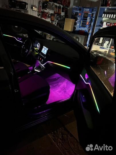 Звездное небо и подсветка в салон