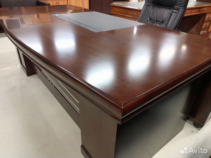 Набор руководителя Б.У. Этот товар в Екатеринбурге