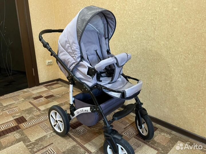 Продаётся детская коляска