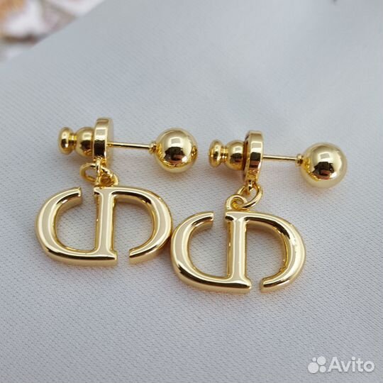 Серьги Dior