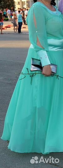 Платье праздничное