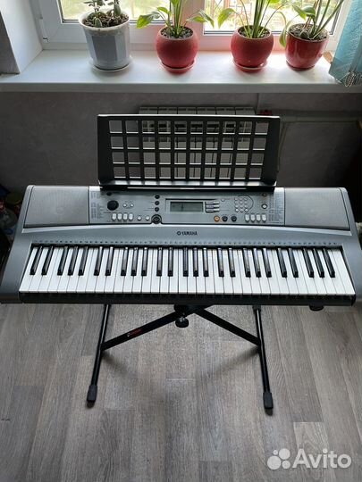 Синтезатор yamaha psr r300