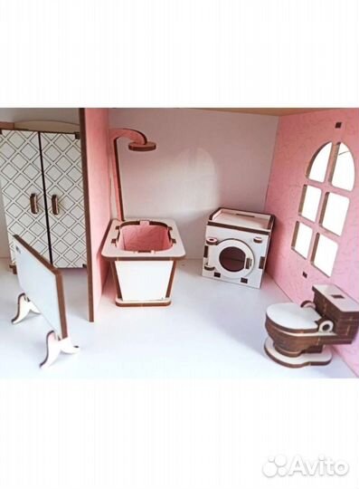 Домик кукольный