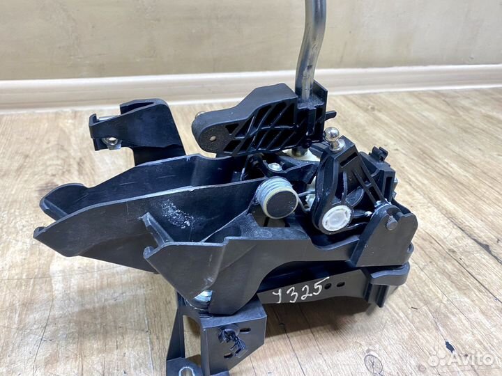 Рычаг МКПП Ford Focus 3 2011-2019г
