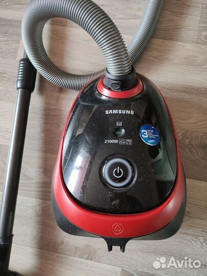 Пылесос Самсунг с управлением на ручке