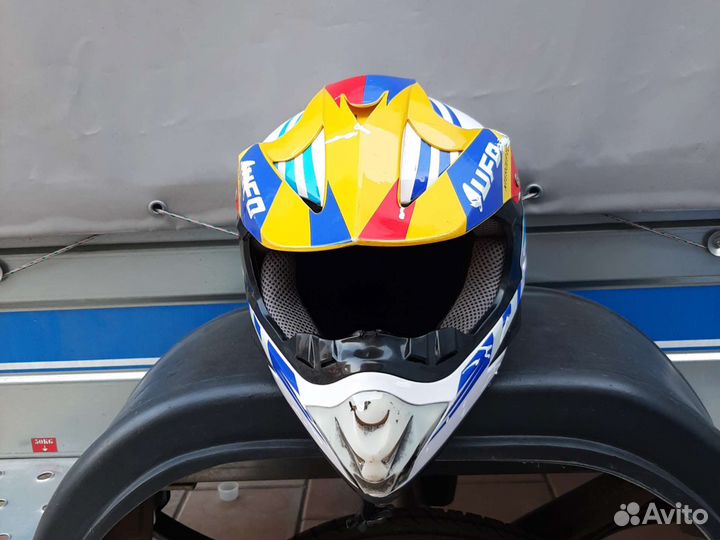 Мотошлем кроссовый