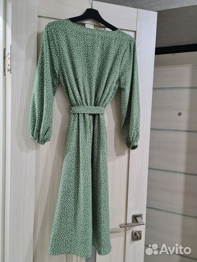 Платье женское 42 44