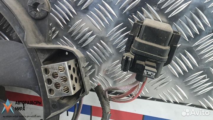 Вентилятор радиатора Renault Scenic 3 2010