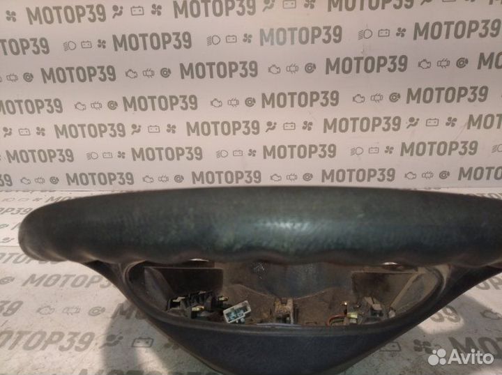 Руль Renault Trafic 2 2008