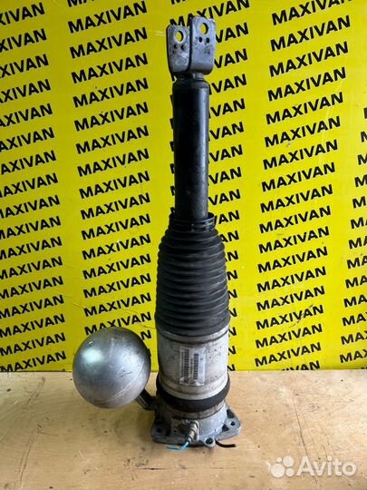 Амортизатор задний правый Volkswagen Phaeton 3D2
