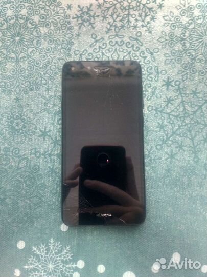 HUAWEI Y5 (2019), 2/32 ГБ
