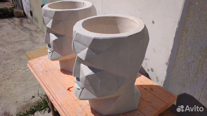 Кашпо Голова Лофт