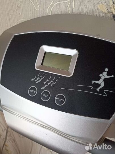 Тренажер беговая дорожка