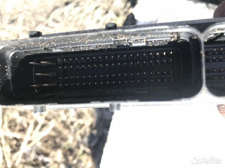 Блок управления двигателем Toyota Corolla E15 2008