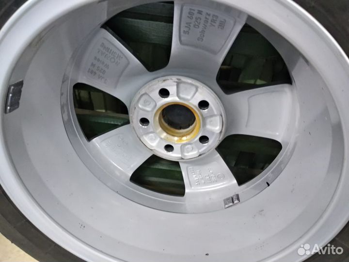 Шкода рапид Фольксваген поло