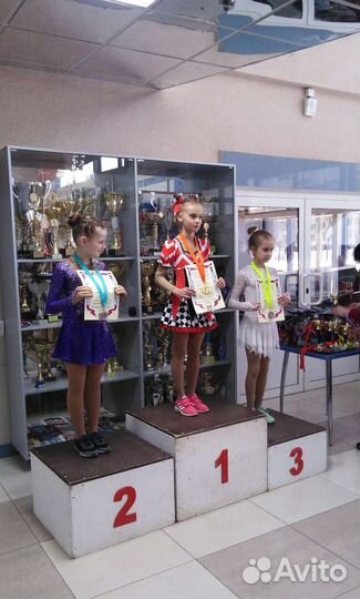 Костюм для фигурного катания 128 134