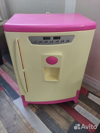 Игрушка холодильник