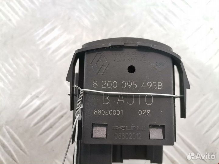 Кнопка корректора фар Renault Clio 2 2-й рест