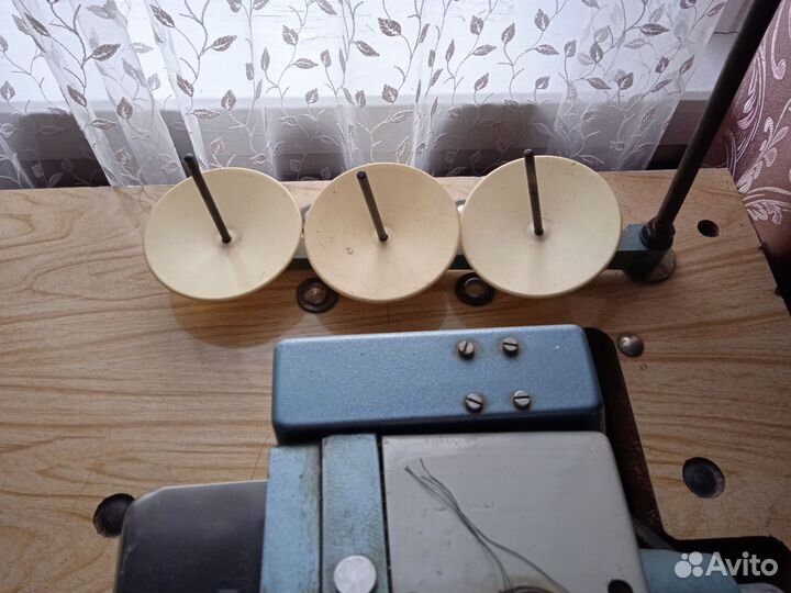 Швейная машинка бу оверлок 51 кл