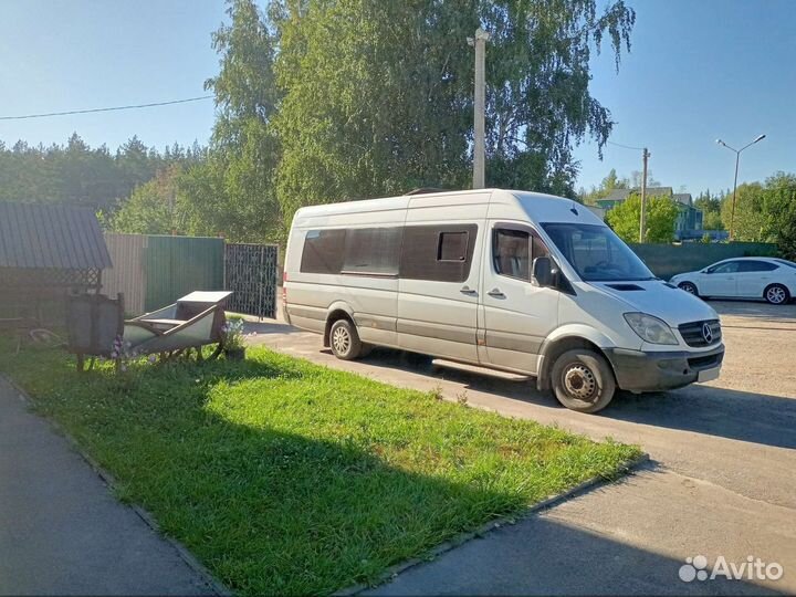 Mercedes-Benz Sprinter микроавтобус, 2012