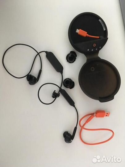 Наушники Bluetooth JBL Inspire 700