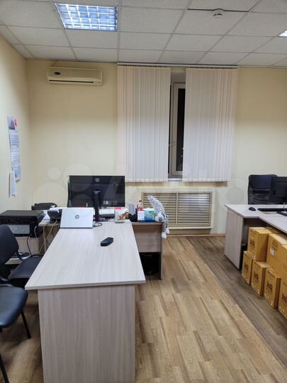 Офис, 1000 м²
