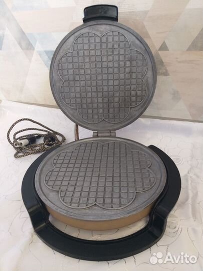 Вафельница СССР электрическая Сластёна