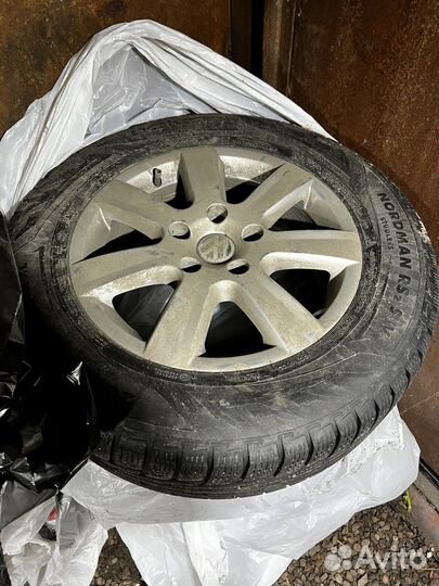 Продам колеса Touareg