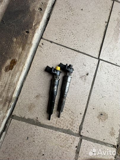 Форсунка renault трафик объему 2.0