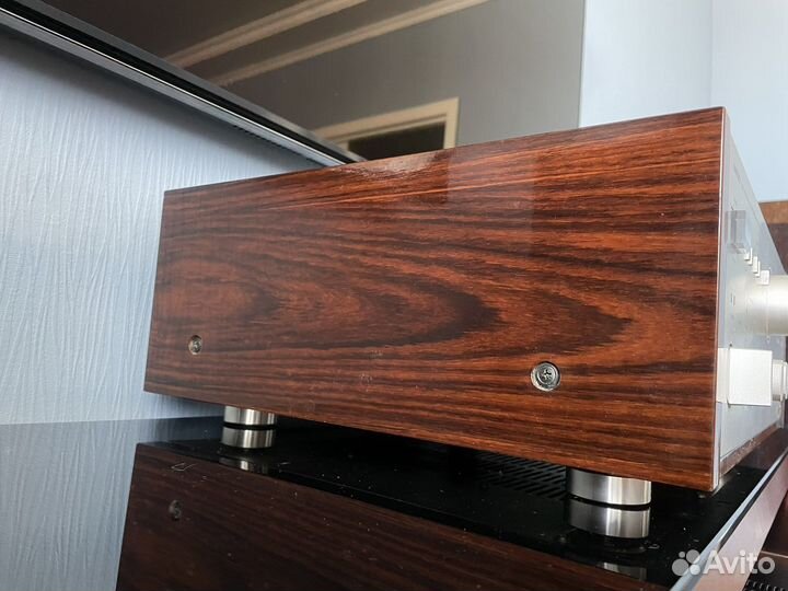 Усилитель мощности Onkyo Integra A-820 GTR