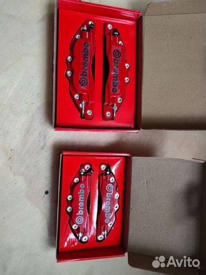 Накладки на суппорта brembo