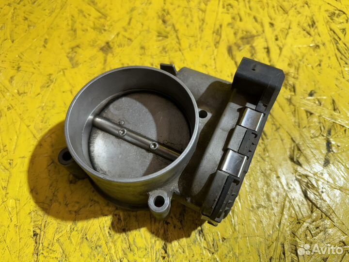 Дроссельная заслонка Audi Q7 4.2 BAR