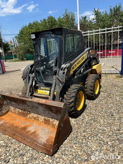 Мини-погрузчик New Holland L218, 2013