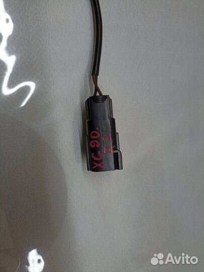 Датчик ABS передний левый Volvo Xc90 UK B5254T2