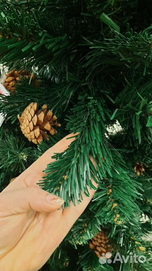 Елочка с шишками