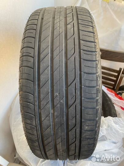 Bridgestone Turanza T001 225/55 R17 97W